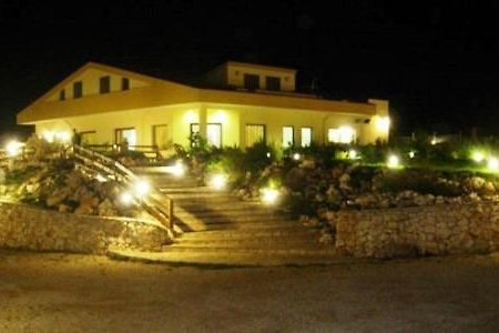 Agriturismo Terra Dei Sassi Матера Экстерьер фото
